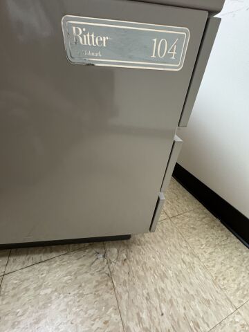 RITTER 104 Exam Table