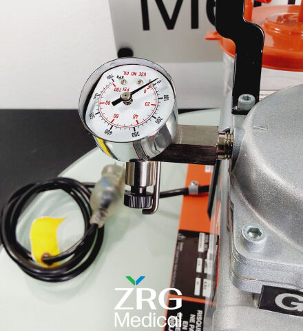 GOMCO 3091 Tabletop Aspirator and Air Compressor