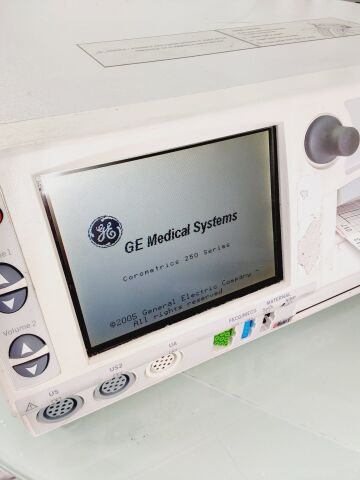 GE GE Corometrics 250cx Series FETAL Monitor