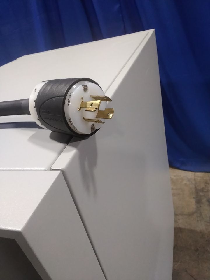 LYTRON MCS Modular Cooling System MRI Chiller