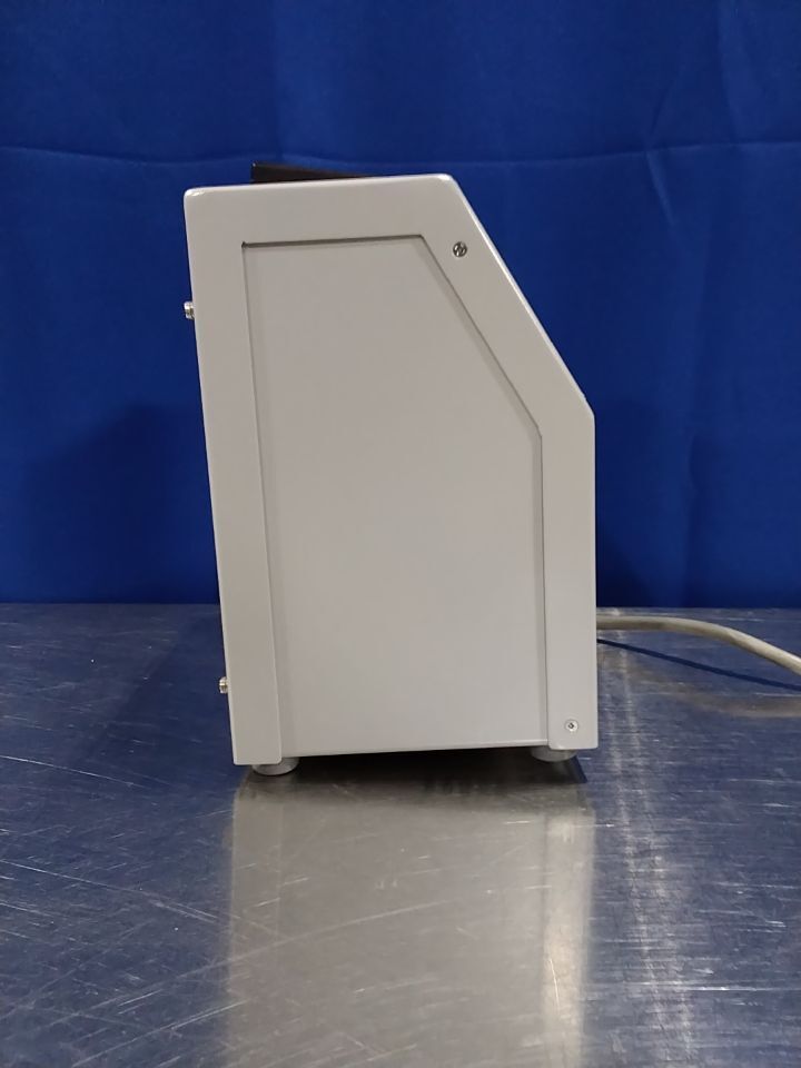 PULMONETIC SYSTEMS LTV Universal Power Supply Ventilator