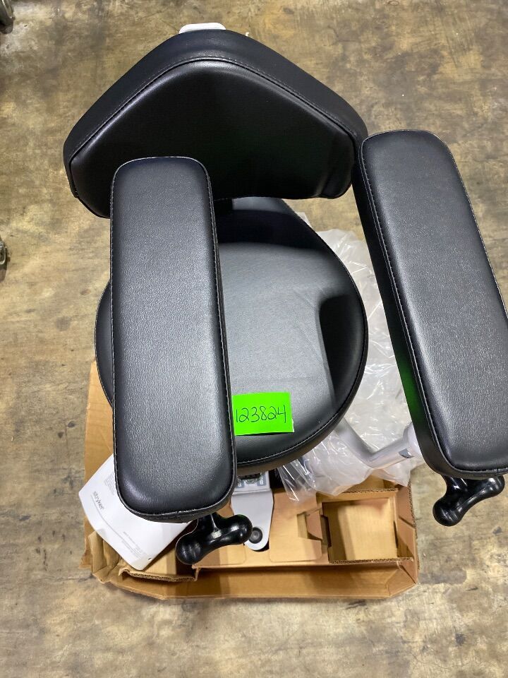 STRYKER SurgiStool II Surgical Stool