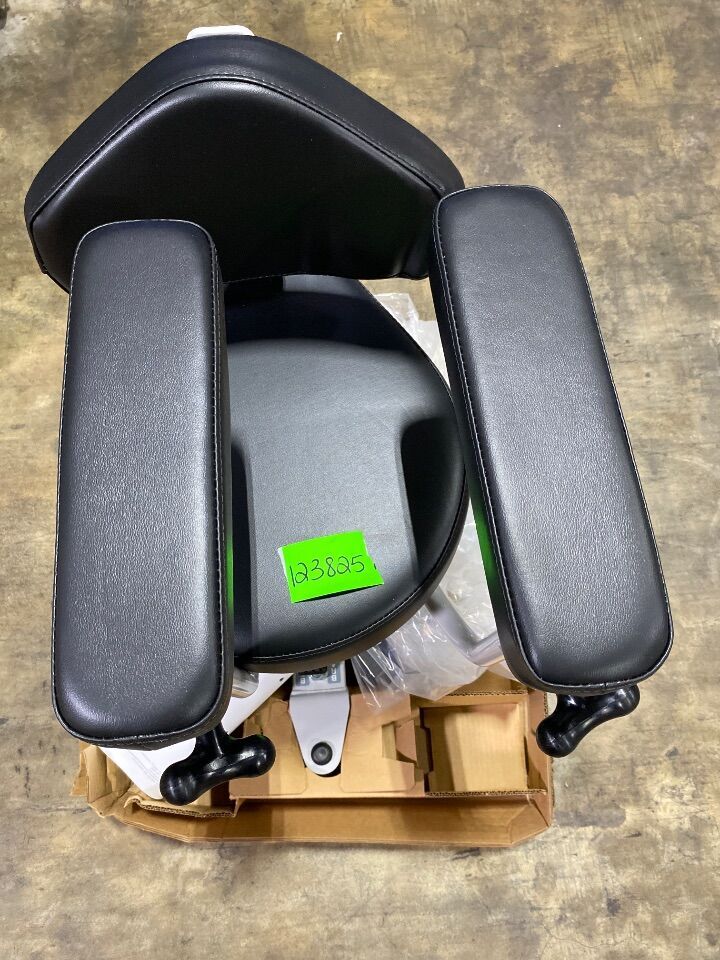 STRYKER SurgiStool II Surgical Stool