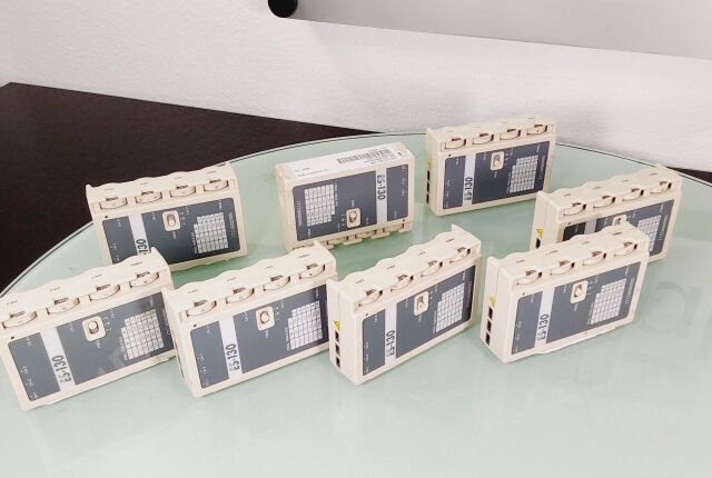 ITO ES-130 Electro-Acupuncture Stimulation Unit LOT OF 8