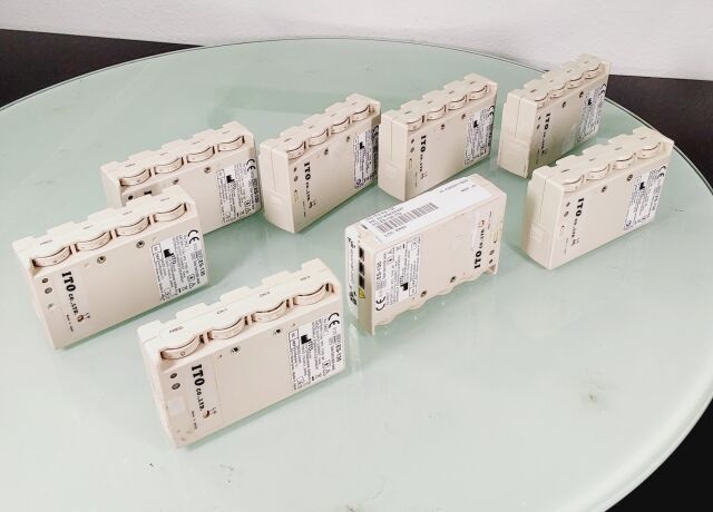 ITO ES-130 Electro-Acupuncture Stimulation Unit LOT OF 8