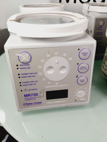 FISHER & PAYKEL MR730 JHB RESPIRATORY LOT OF 4 Humidifier