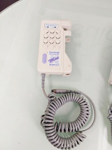 HUNTLEIGH DOPPLEX D900 & SD2 DOPPLER (LOT OF 2)