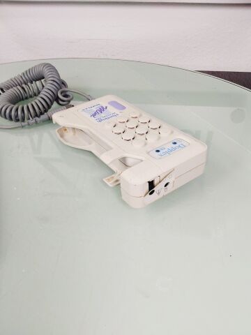 HUNTLEIGH DOPPLEX D900 & SD2 DOPPLER (LOT OF 2)