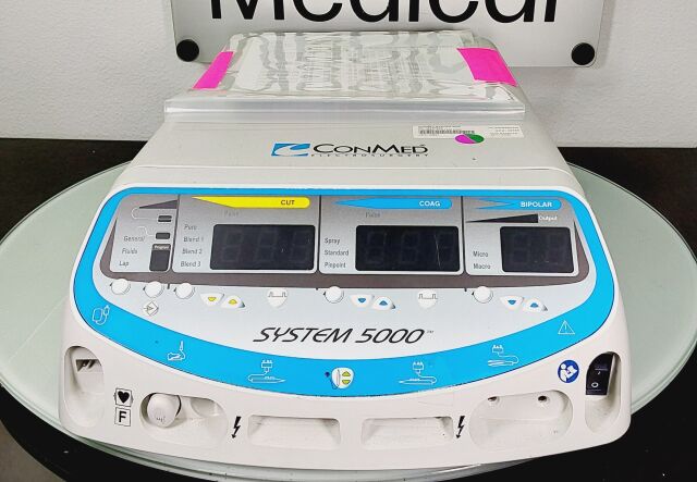 CONMED SYSTEM 5000 Electrosurgical Unit