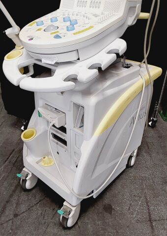 HITACHI HI VISION Avius Ultrasound System