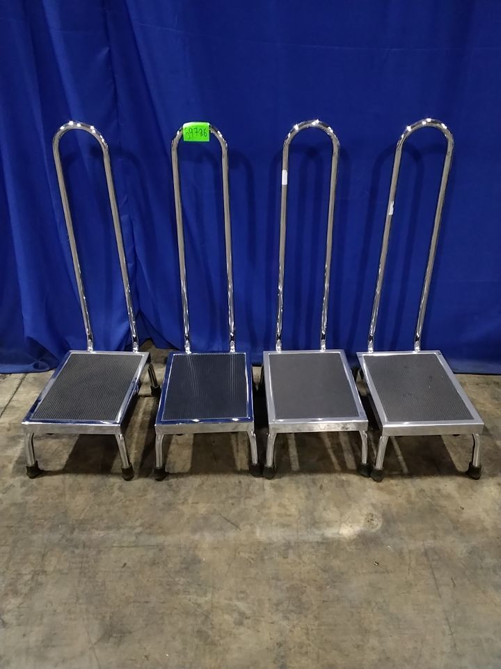 PEDIGO Step stool with handrails - Lot of 4