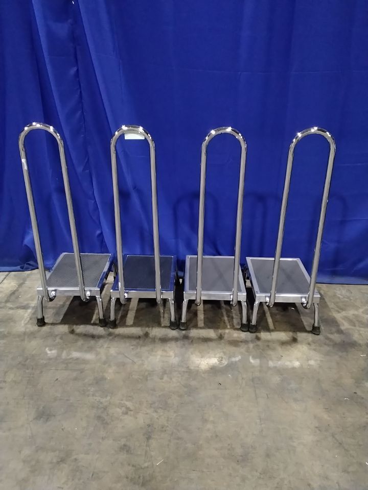PEDIGO Step stool with handrails - Lot of 4