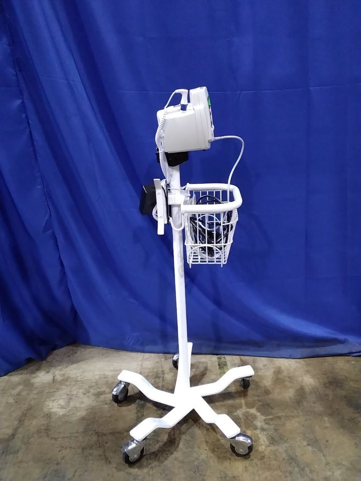 WELCH ALLYN 53NTP Monitor