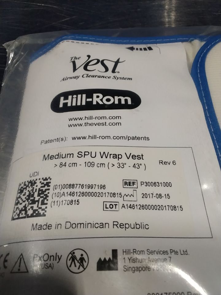 HILL-ROM P300631000 Medium SPU Wrap Vest Accessory - Lot of 15 Airway Clearance Device