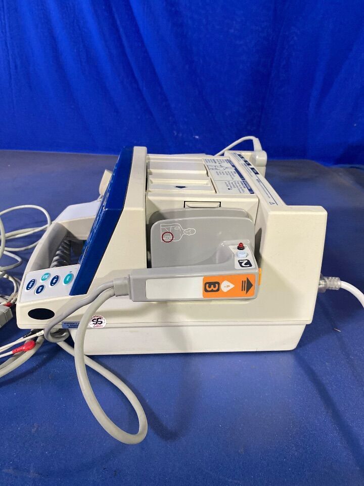PHILIPS HeartStart XL M4735A Defibrillator