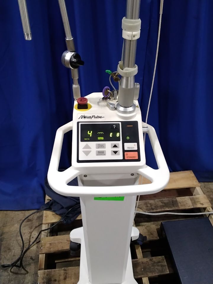 LUXAR NovaPulse LX-20SP Surgical Laser
