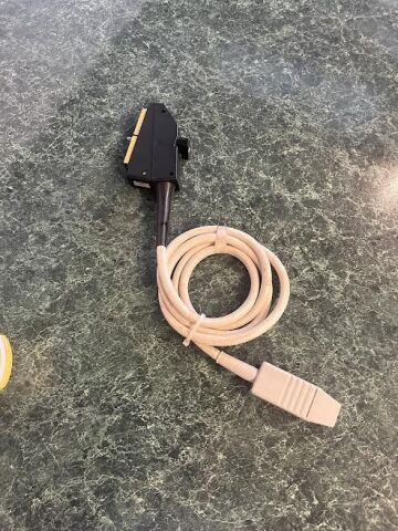 ACUSON V2 Lot of 1 Ultrasound Transducer
