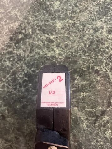 ACUSON V2 Lot of 1 Ultrasound Transducer