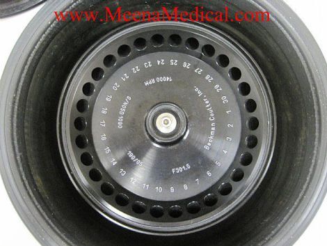 BECKMAN COULTER Microfuge 22R Centrifuge