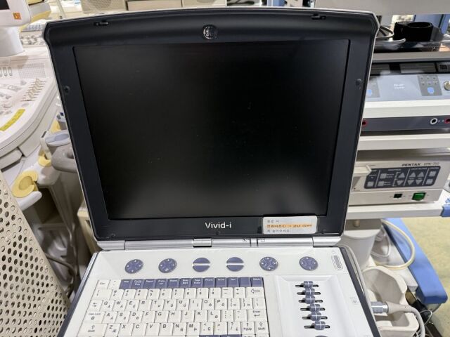 GE Vivid i with Convex 4CRS Cardiac 3SRS Two Probe Ultrasound OB / GYN