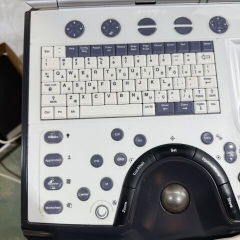 GE Vivid i with Convex 4CRS Cardiac 3SRS Two Probe Ultrasound OB / GYN