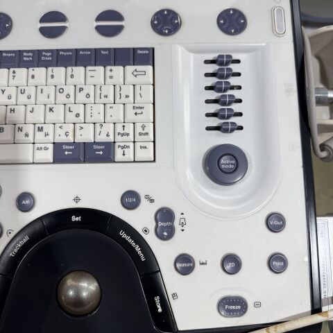 GE Vivid i with Convex 4CRS Cardiac 3SRS Two Probe Ultrasound OB / GYN