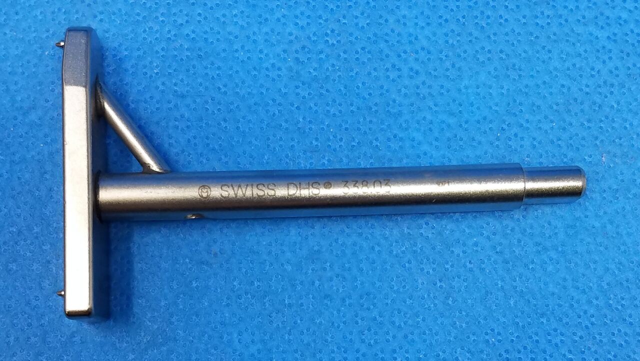 Used SYNTHES 338.03 Angle Guide Surgical Instruments For Sale - DOTmed ...