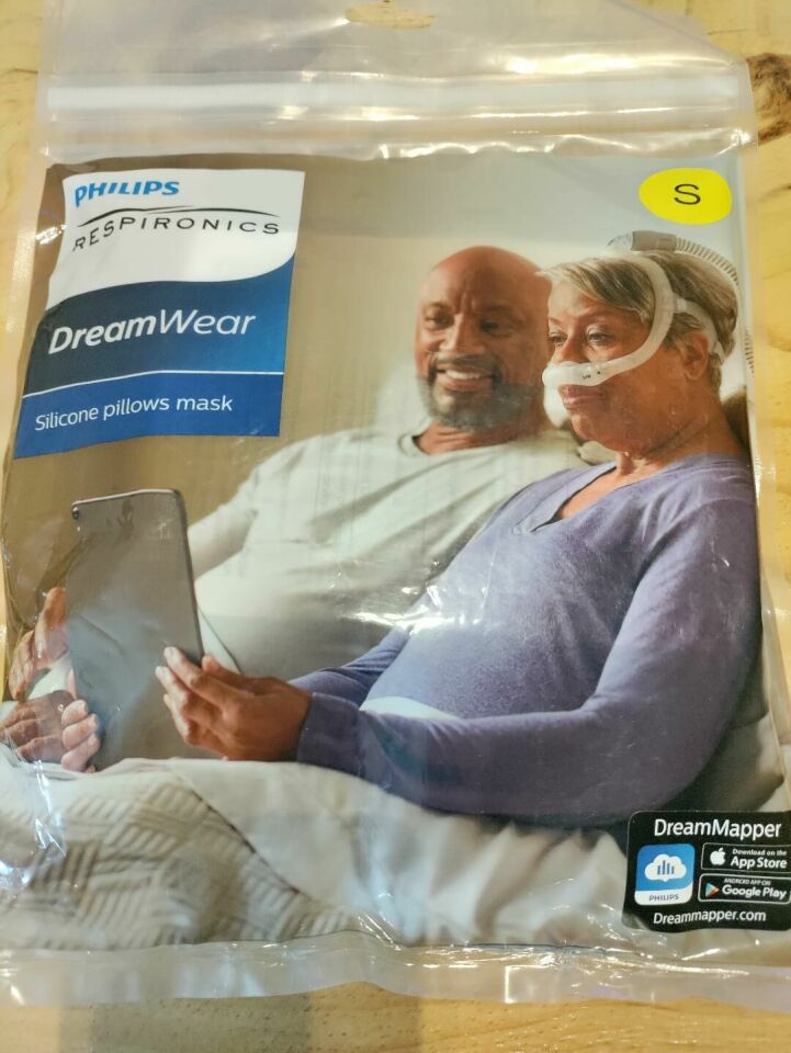 New RESPIRONICS DreamWear Silicone Pillow, Small Cushion and Small