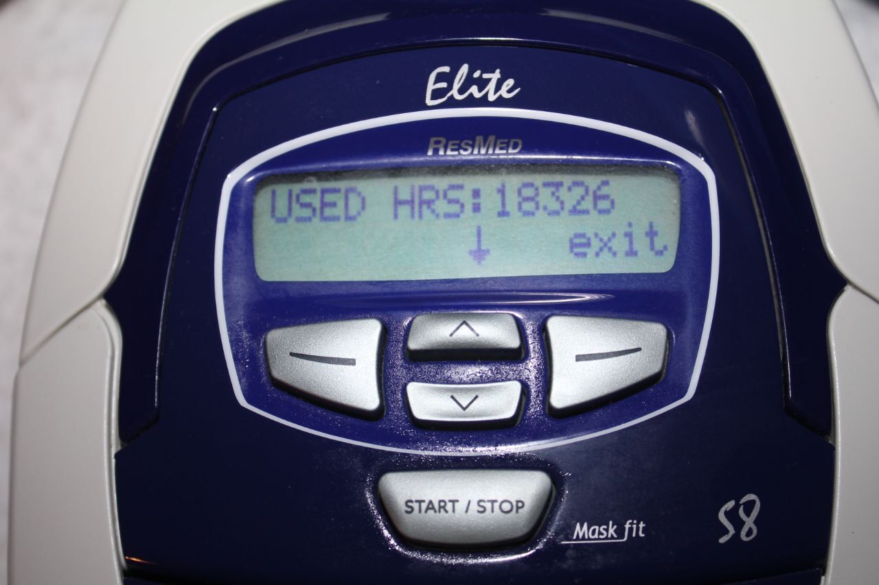 Used RESMED 33021 Elite S8 CPAP 18326 hrs feb24 37e CPAP For Sale