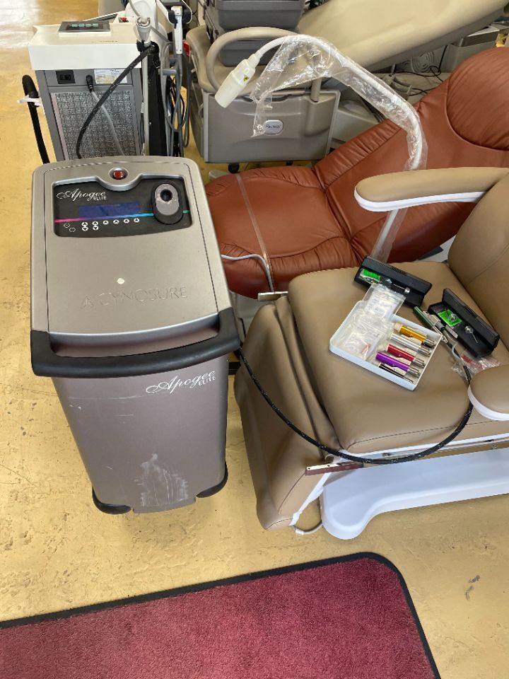 Used CYNOSURE Apogee Elite Laser - YAG For Sale - DOTmed Listing #4926872: